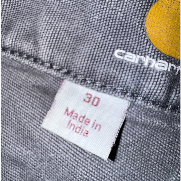 Carhartt Shorts - Picture 2 of 3